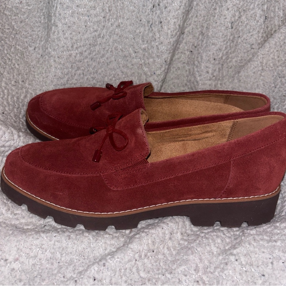 Vionic Women's Suede Loafers in Deep Burgundy Red